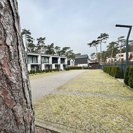 Prestige House Apartament - 2 Sypialnie Z Ogrodkiem I Basenem Pobierowo Exteriör bild