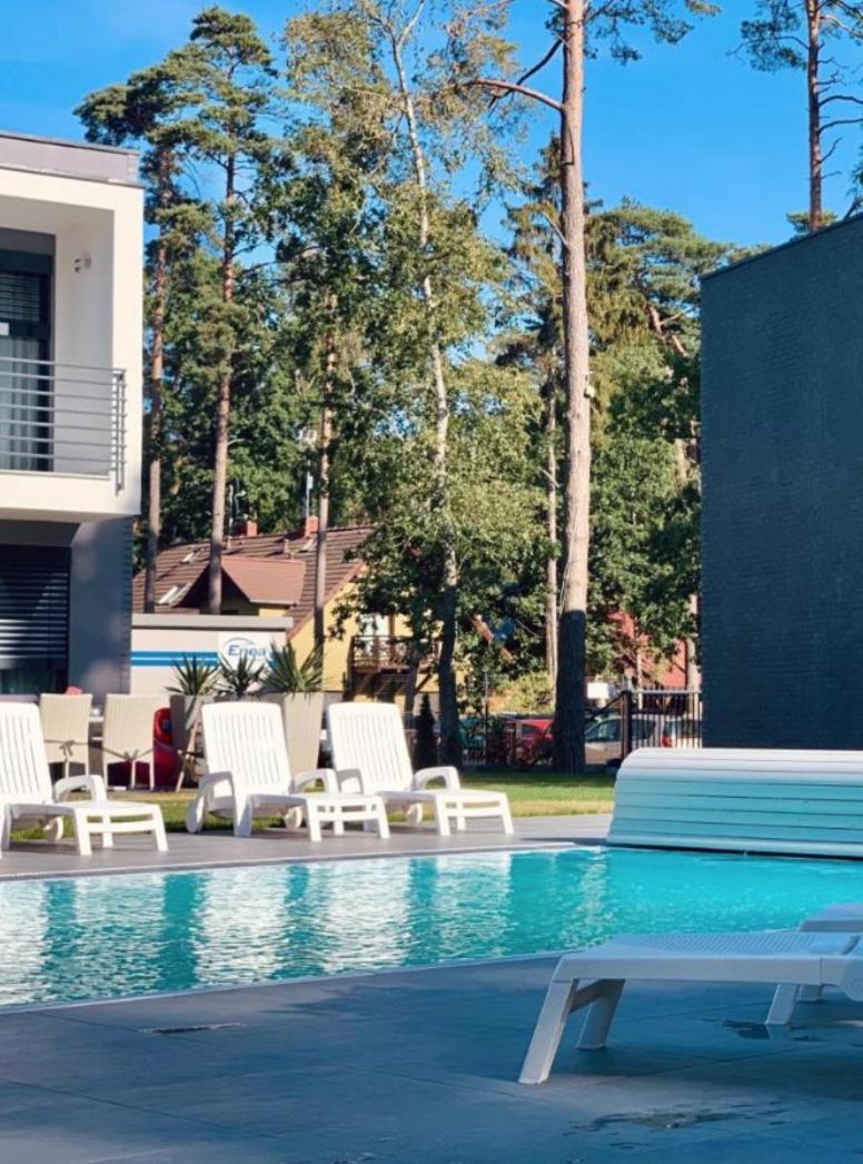 Prestige House Apartament - 2 Sypialnie Z Ogrodkiem I Basenem Pobierowo Exteriör bild